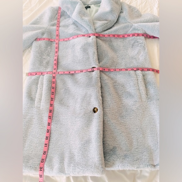 Majorelle Brinley Faux Fur Coat in Baby Blue - Size L - Picture 6 of 13
